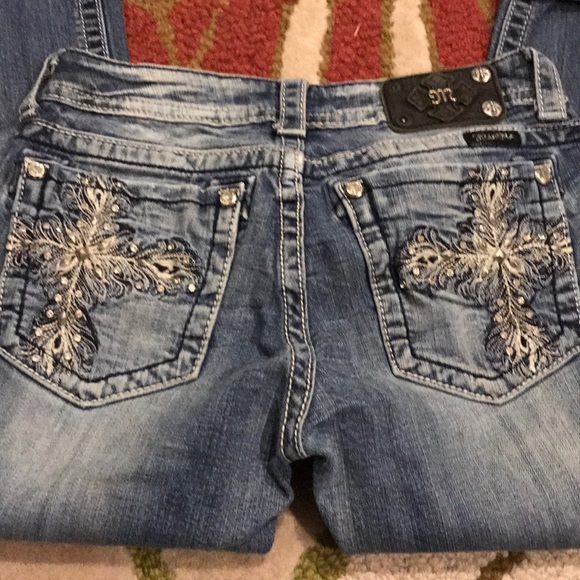 MissMe capris. ❤️❤️ - Picture 3 of 4